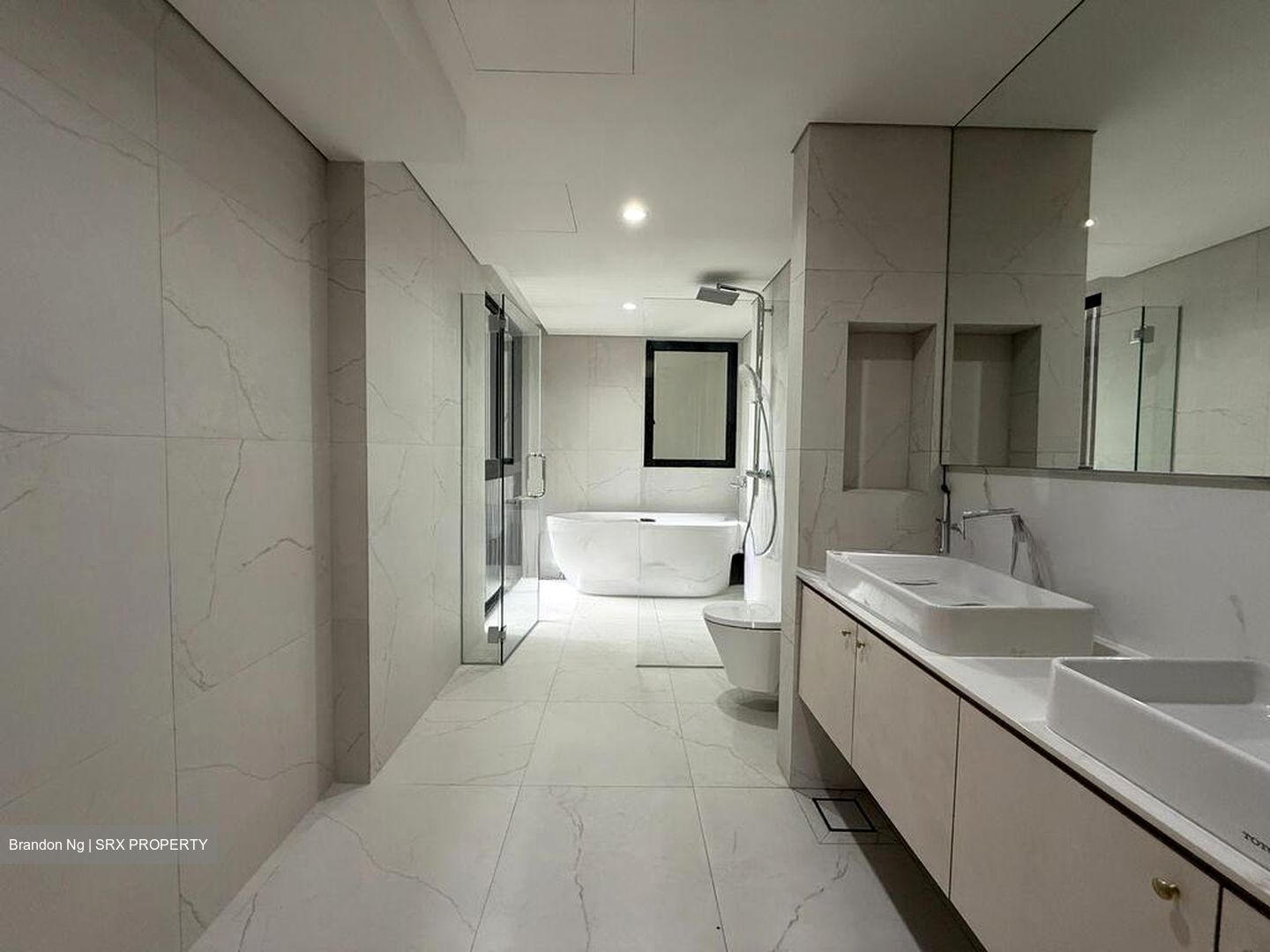Lucky Hills (D16), Terrace #523799431